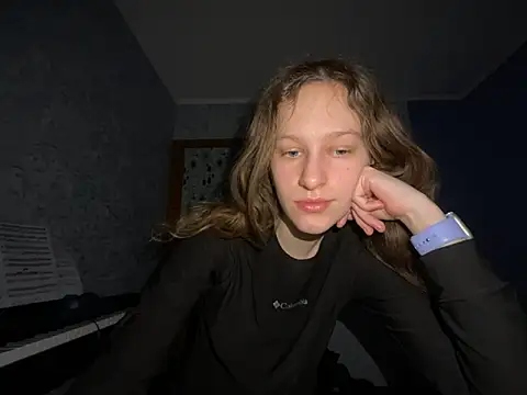 eva_angel3 - Eva_Angel3's free webcam - UK Sex Cams