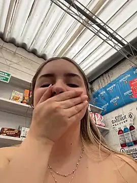 imlindapink (F teen) - Wet pussy 🙈