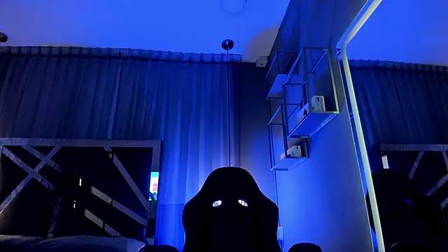 magic_tessa - MAGIC_TESSA's free webcam