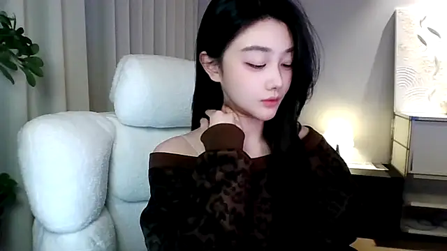 xiaxia-baby_ (F young) - dance