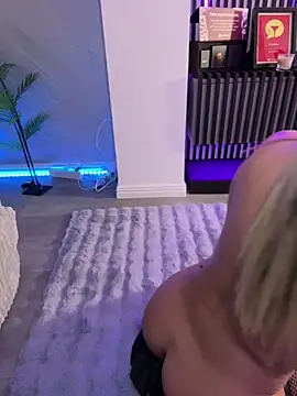 kirstievegas (F young) - Put your dick in my pussy🎁LT