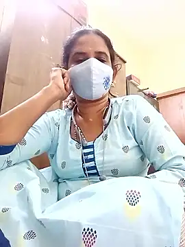 Webcam Model (tamil_Boomika)  is live.Free join now!