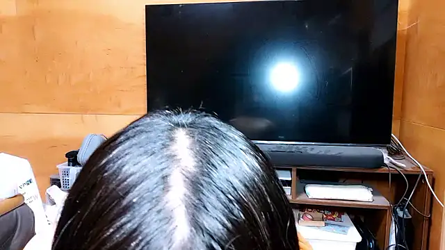 naga0117 (F milf) - おぱい解放の儀！(土下座付き)