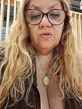 Webcam Model (JennyInVegas)  is live.Free join now!