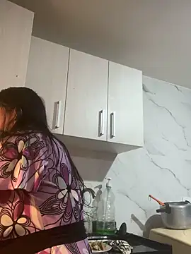 Webcam Model (Freya_Artemisa) is live