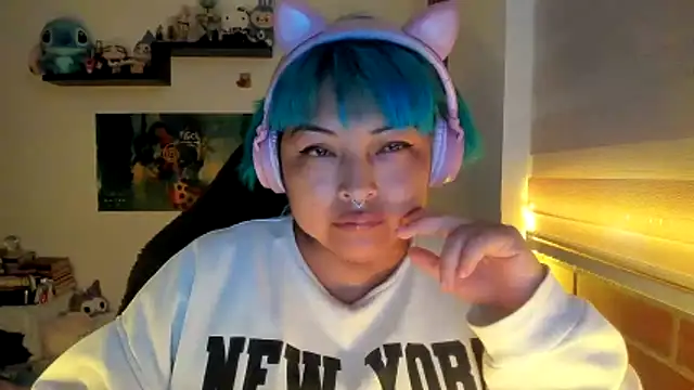 shaddycute_ - Shaddycute_'s free webcam - UK Sex Cams