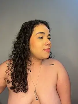 krisstensantos (F young) - SQUIRT SHOW