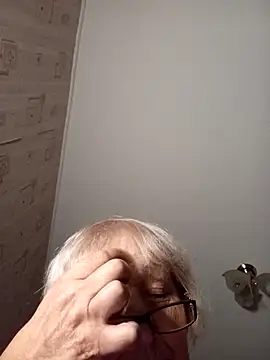 Webcam Model (Anatolia5961)  is live.Free join now!