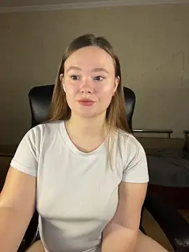 Webcam Model (CaramelleSugarr)  is live.Free join now!