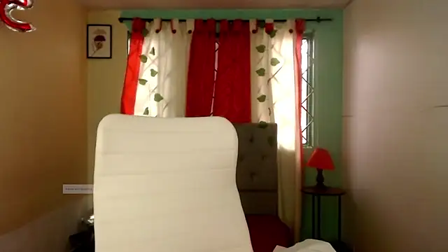 vale_miel - Vale_miel's free webcam - UK Sex Cams