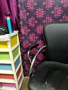 cute_lucky (Ask my age) - ⭐Spank Ass