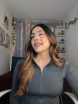 hazzelgray - HazzelGray's free webcam