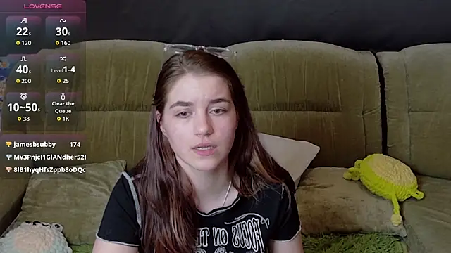 elzablis (F young) - Do you like my new place? ;)