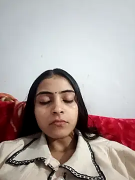 Webcam Model (Nandundi)  is live.Free join now!