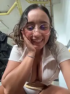 kay_lustywife (F young) - Ride dildo + cum pussy v+ anal plug 🥵😈