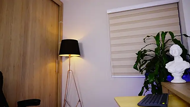 erick_thompsonx (M young) - CUMMM!