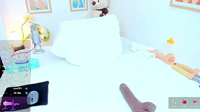 jasminnee_ - Jasminnee_'s free webcam - UK Sex Cams