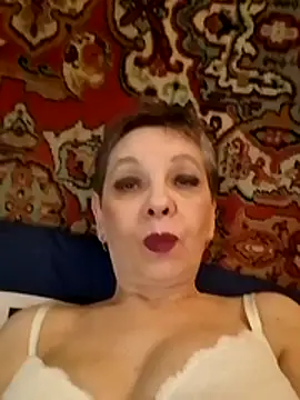 Webcam Model (Rose60301)  is live.Free join now!