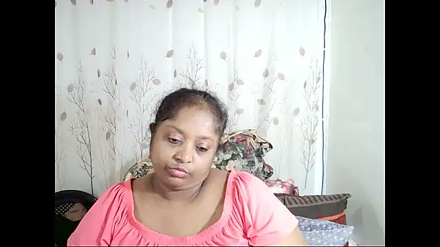 indiantasha - Indiantasha's free webcam