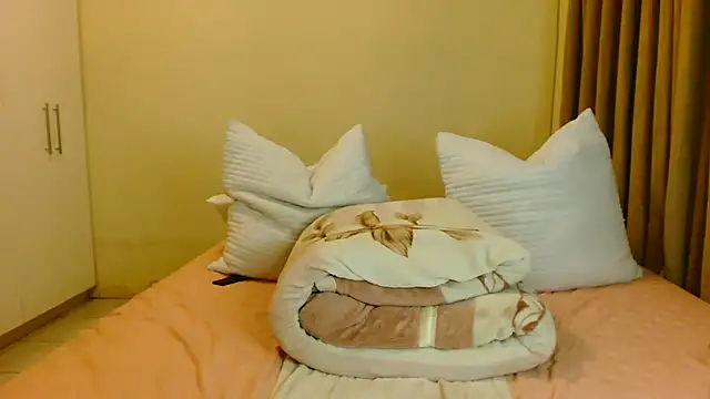 ALEXABOUJEE95 webcam