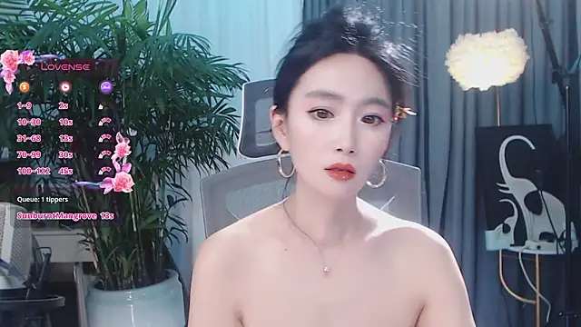 feifei-love (F milf) - 乳夹M腿