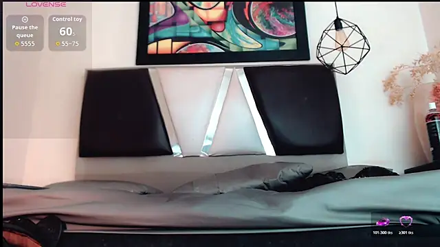 hilary_rodriguez webcam