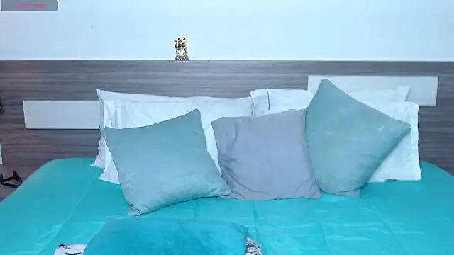 liiamthompson - Liiamthompson's free webcam - UK Sex Cams