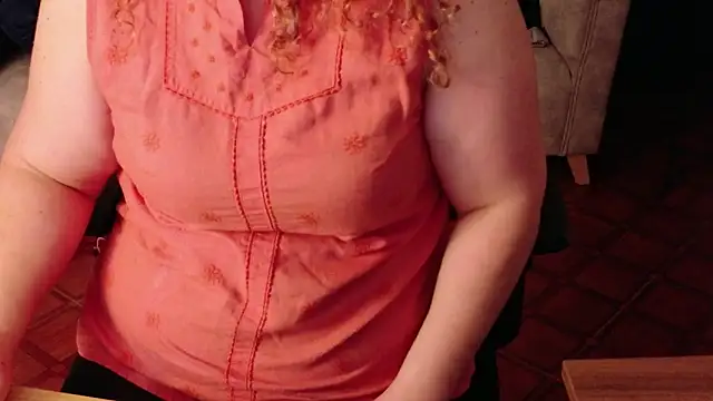 milfarlet - MilfArlet's free webcam - UK Sex Cams