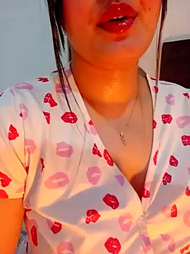 im_here- (F young) - ❤️❤️❤️