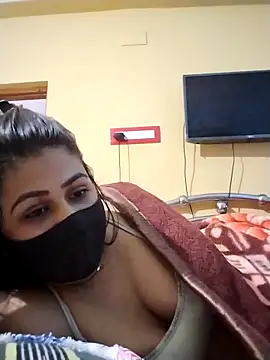 pinkihot23 (F young) - See my boobs