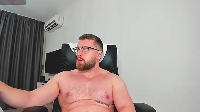 findom_guy (M young) - get hard