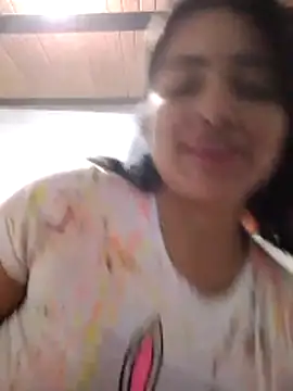 Webcam Model (Sarah917)  is live.Free join now!