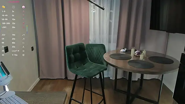 ossiecrews (F teen) - flash my bra