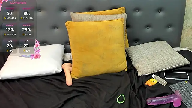 iam_charlotte69 - Iam_charlotte69's free webcam