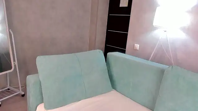 sky_kuper (F milf) - show naked tits oil💦💖💦