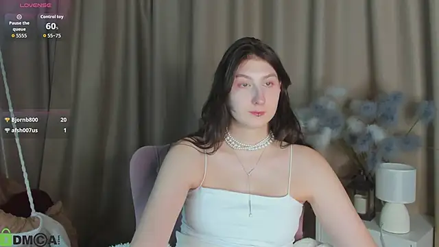 may_yam (F teen) - teasing with a bra