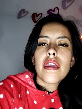 Webcam Model (Queen_Ashly) is live