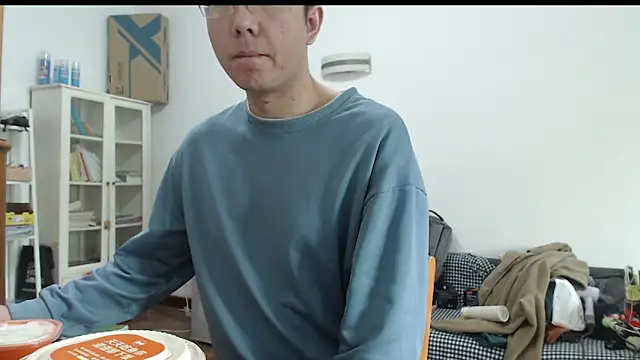 jjjjay123 (M young) - Start to play cock