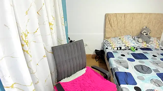 racheljones_ - RachelJones_'s free webcam - UK Sex Cams