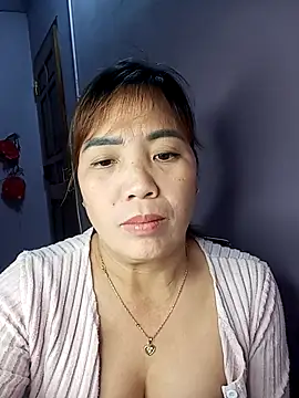 jordanxo_69 - JordanXo_69's free webcam - UK Sex Cams