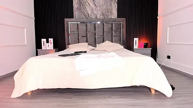 laureenwells - Laureenwells's free webcam - UK Sex Cams