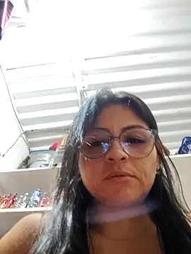 linda_lars (G milf) - Fingers pussy