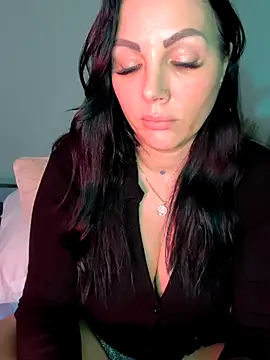 reiyarey - ReiyaRey's free webcam - UK Sex Cams