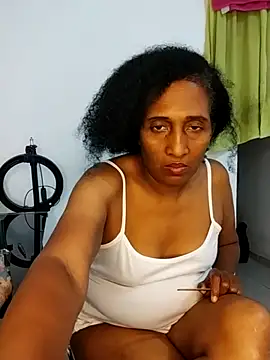 aishamara - Aishamara's free webcam - UK Sex Cams