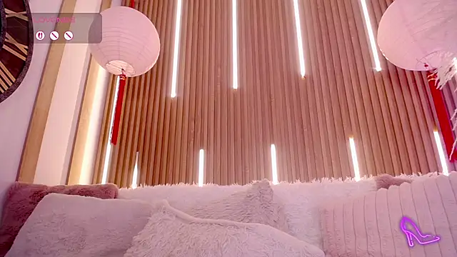 myladreams - MylaDreams's free webcam - UK Sex Cams