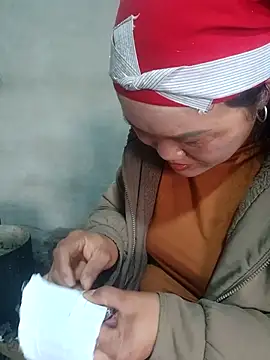 nelina- - Nelina-'s free webcam - UK Sex Cams