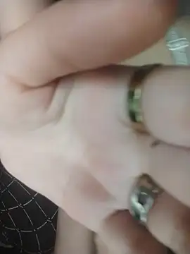 toty0007 (G teen) - 🎯 الهدف: كل توكن يقربك لعرض حصري 🔥