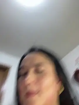 Webcam Model (Rouse69_) is live