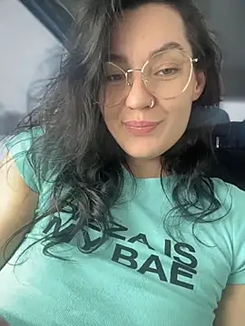 meekyrich (F young) - Naked and dildo in pussy