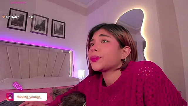 fuckingyoungs (G young) - PANTI OFF + PUSSY FLASH